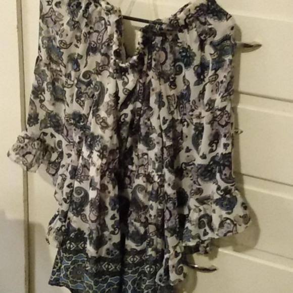 Blouse - Picture 2 of 2